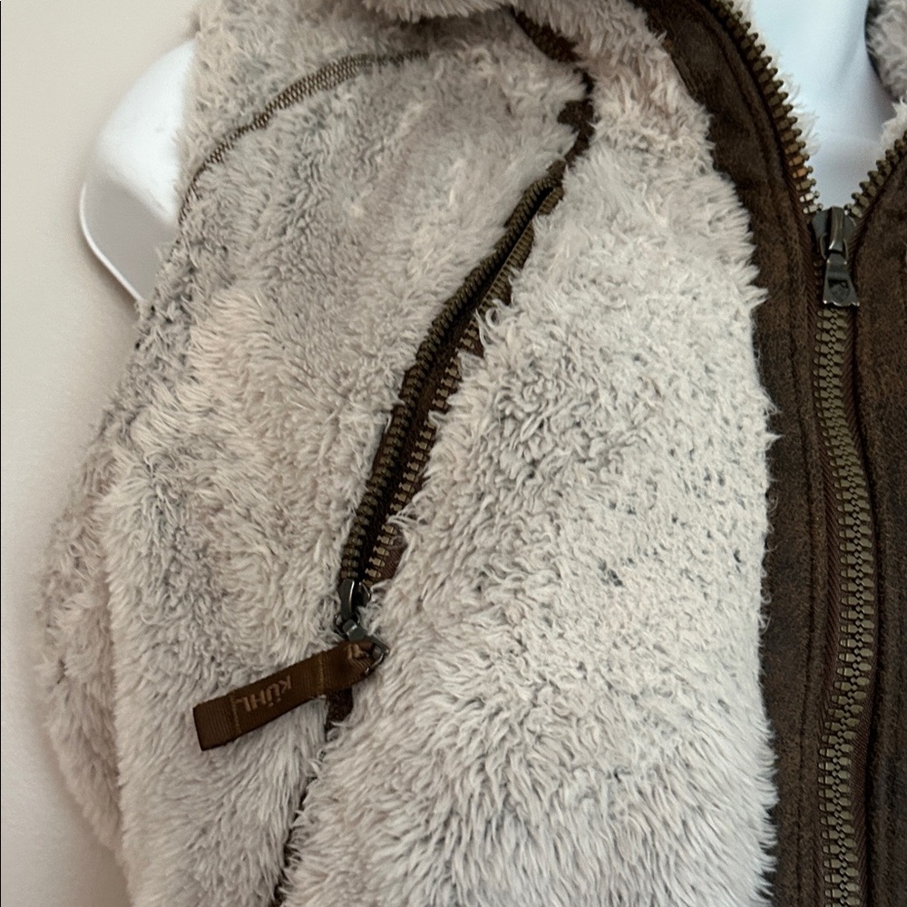 Kuhl Women’s Flight Vest With Stowaway Hood - Picture 6 of 13